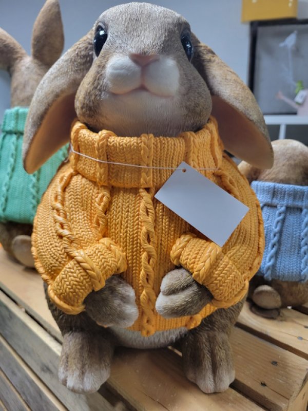 Hase mit Pulli Orange, H36 cm